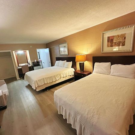 Royal Inn And Suites Hemet Exterior foto