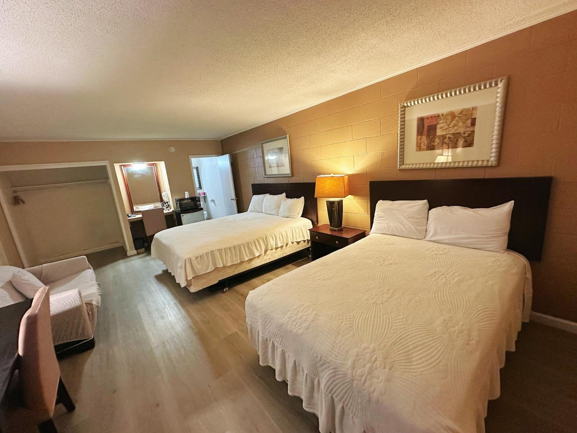 Royal Inn And Suites Hemet Exterior foto